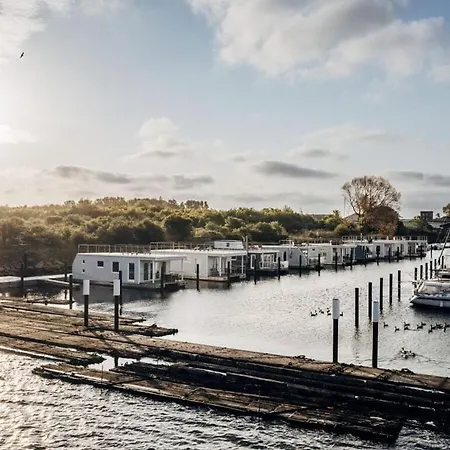 Houseboat Scandic *